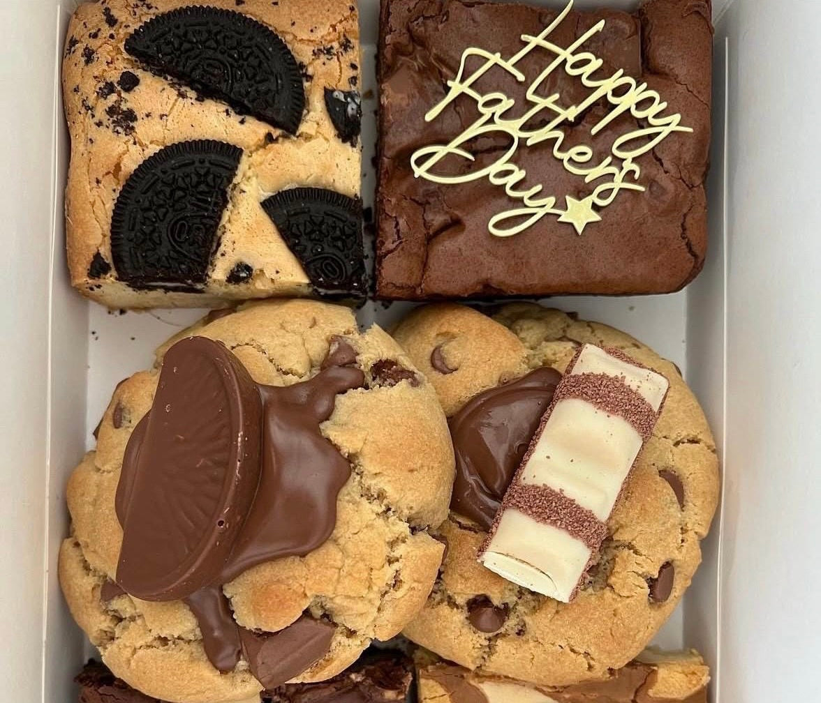 Happy Father’s Day cupcake toppers