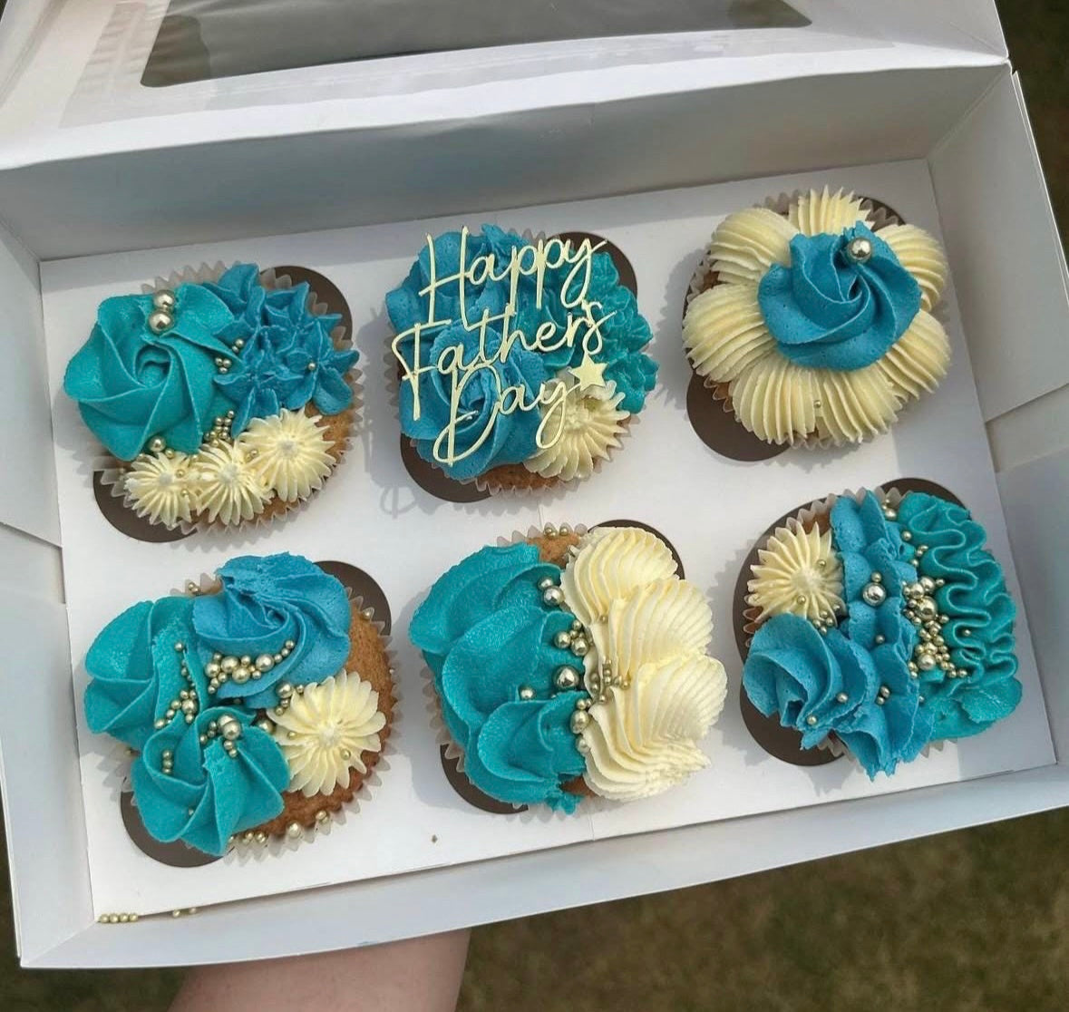 Happy Father’s Day cupcake toppers