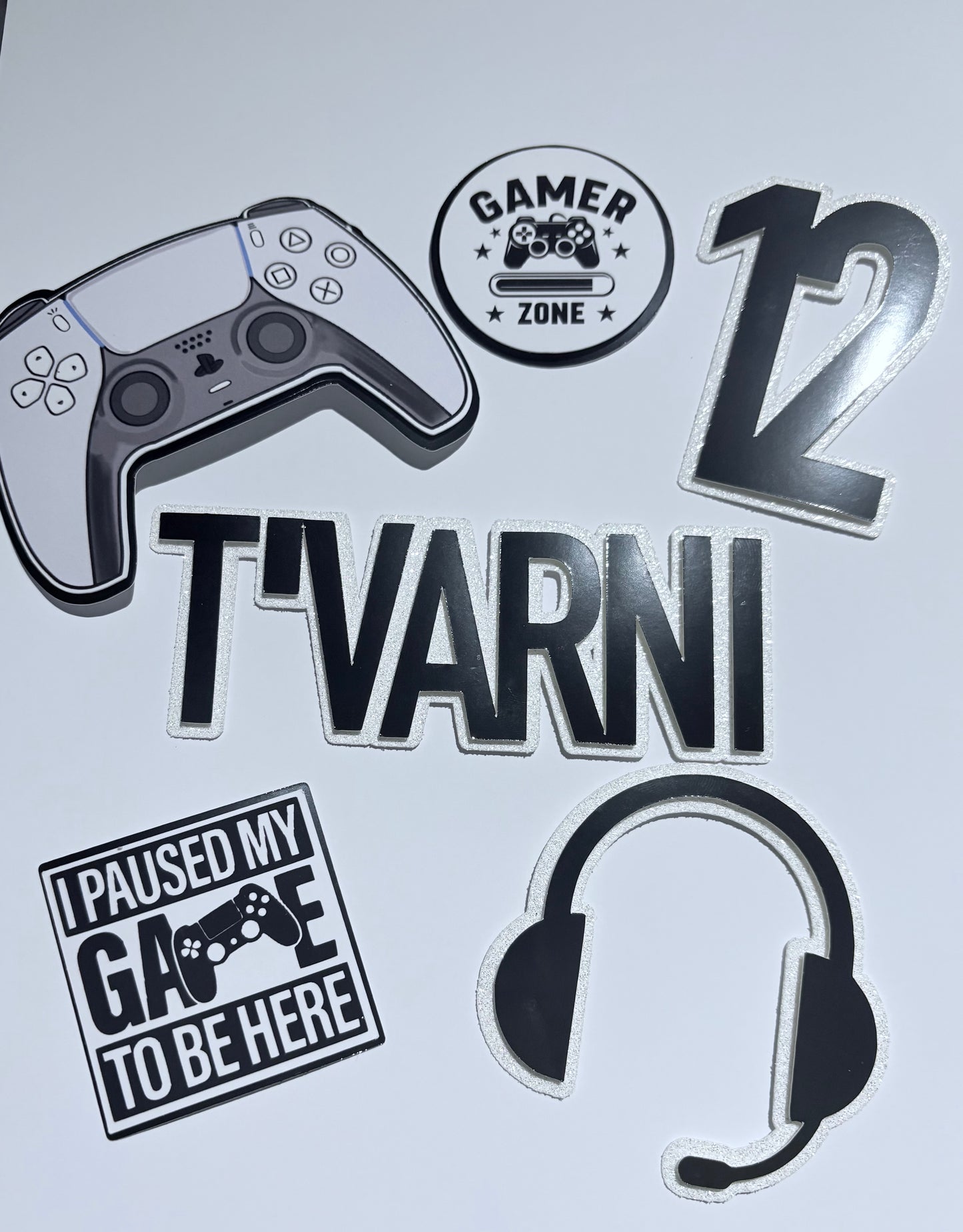 Gamer cake topper set with personalised name and age