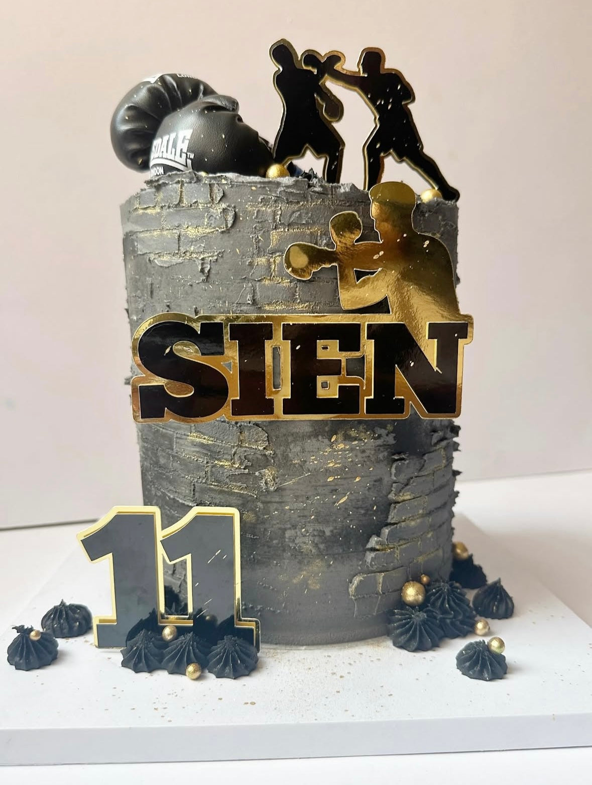 Boxing cake topper set with personalised name & age