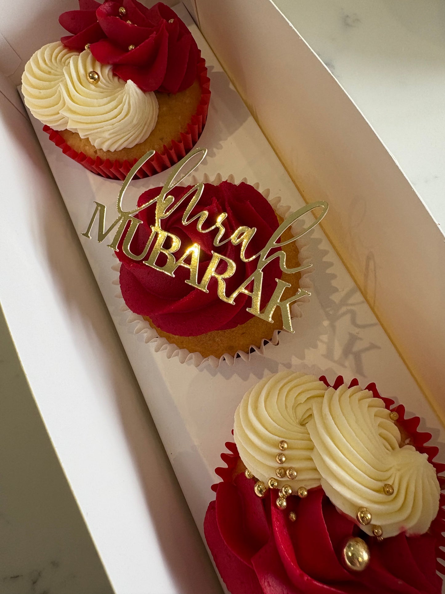 Umrah Mubarak cupcake topper