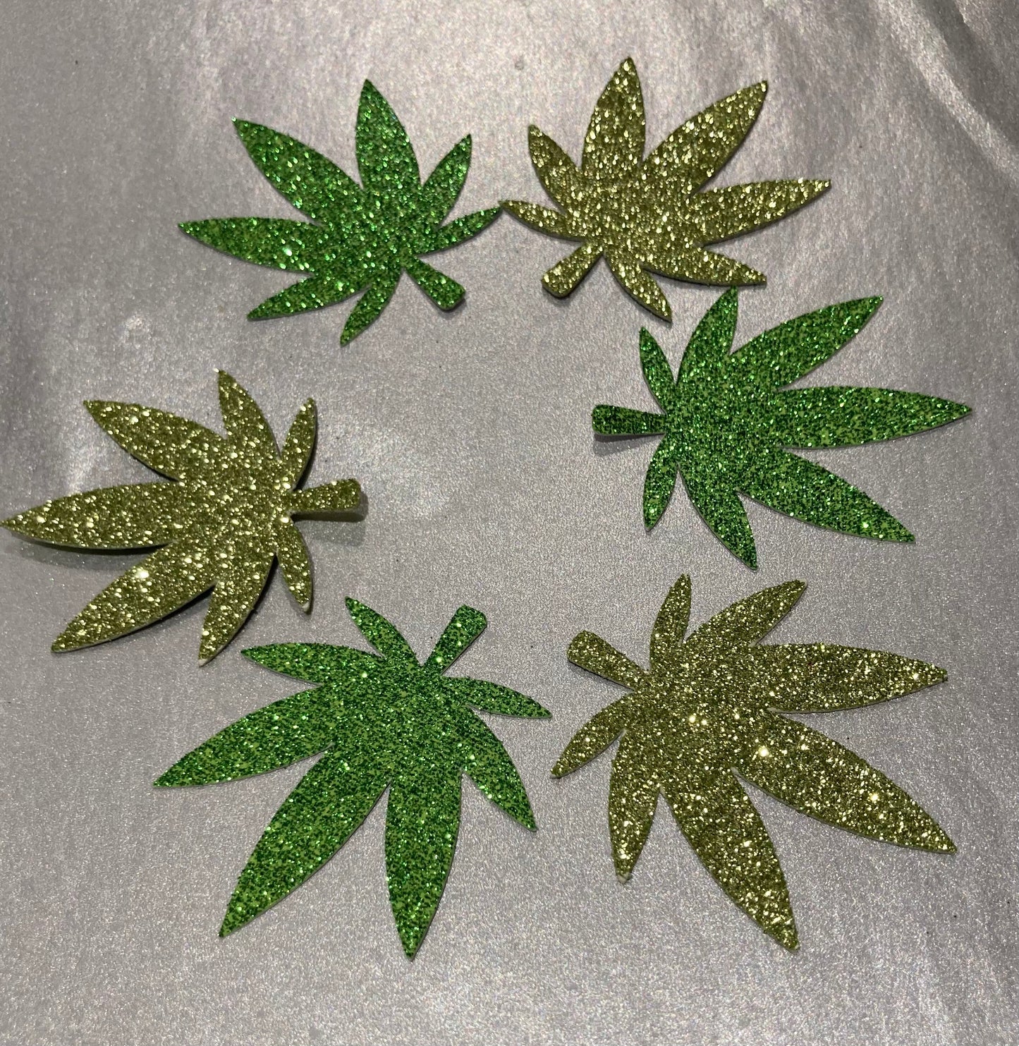 Weed, Marijuana leaf cupcake toppers, 420 cupcake toppers.