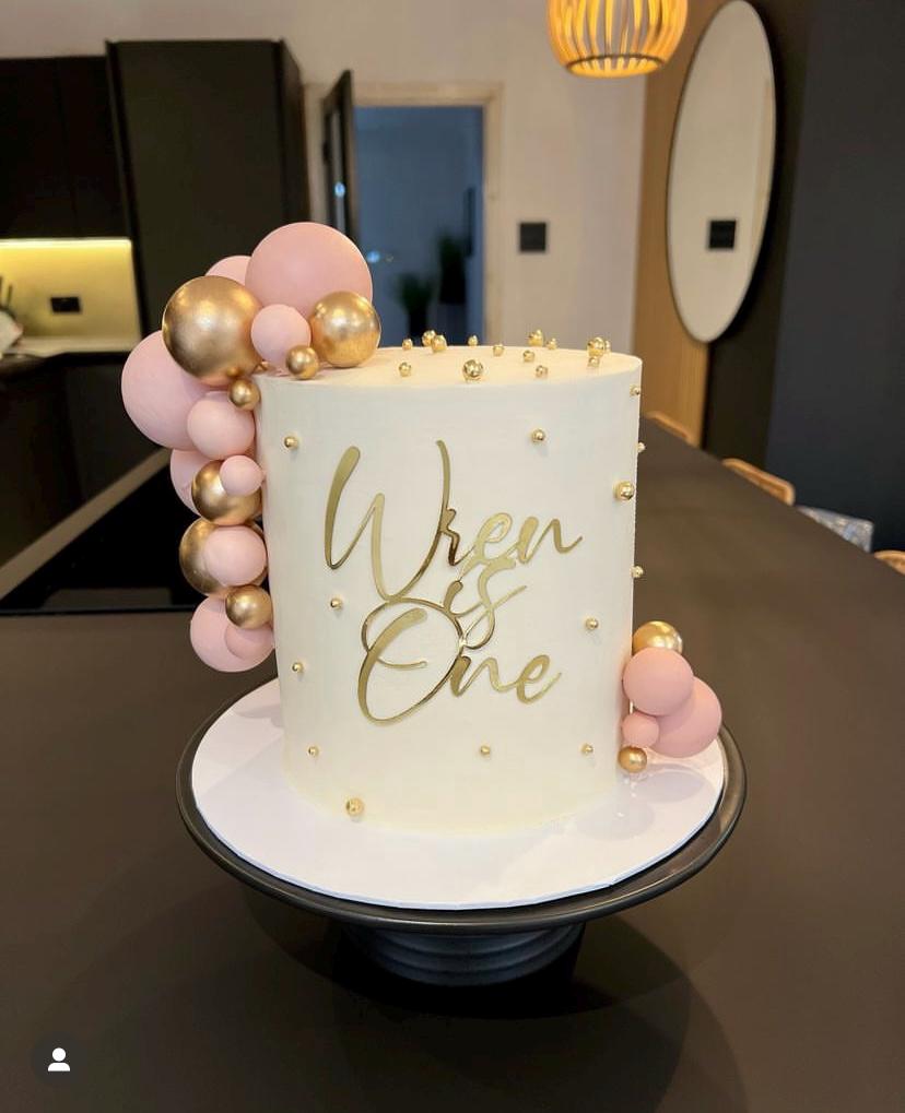 Personalised cake charm, Name and written age